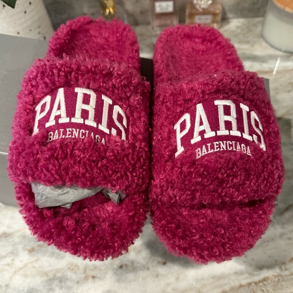Balenciaga Shoes - Balenciaga furry slide